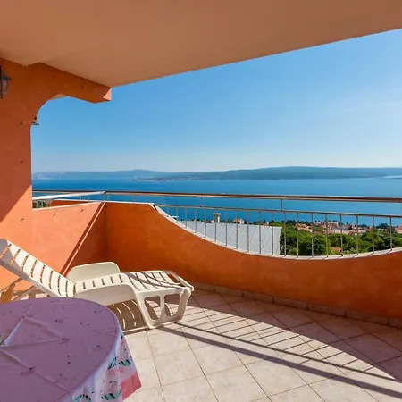 Πανσιόν Rino Dramalj