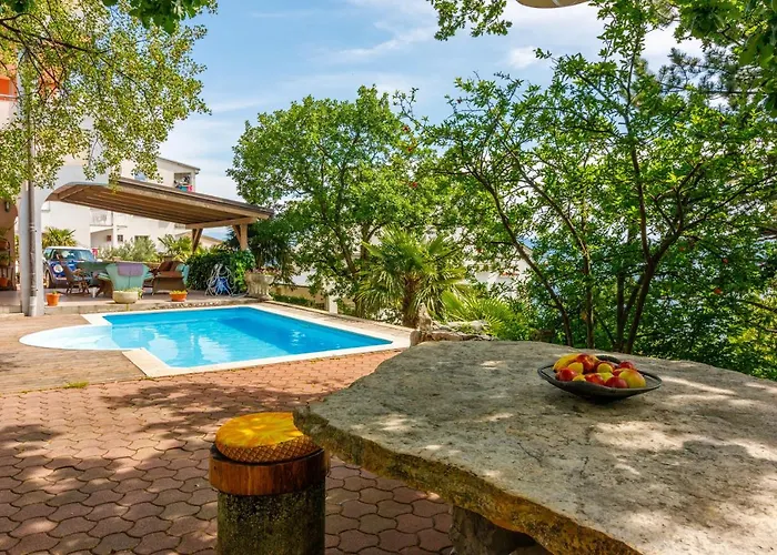 Guest house Rino 3*