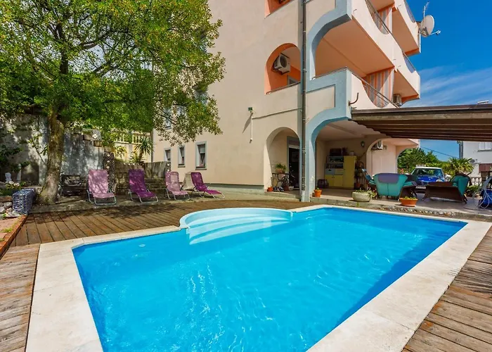 Guest house Rino Dramalj